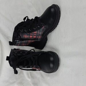 Citi Steps Girls Mid-Calfish Boots Black Glittery Red Plaid Laces Zips Sz 13 EUC